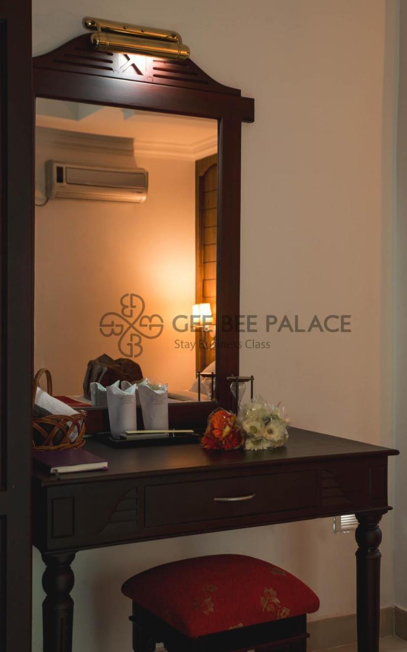 Gee Bee Palace 앙가말리 외부 사진